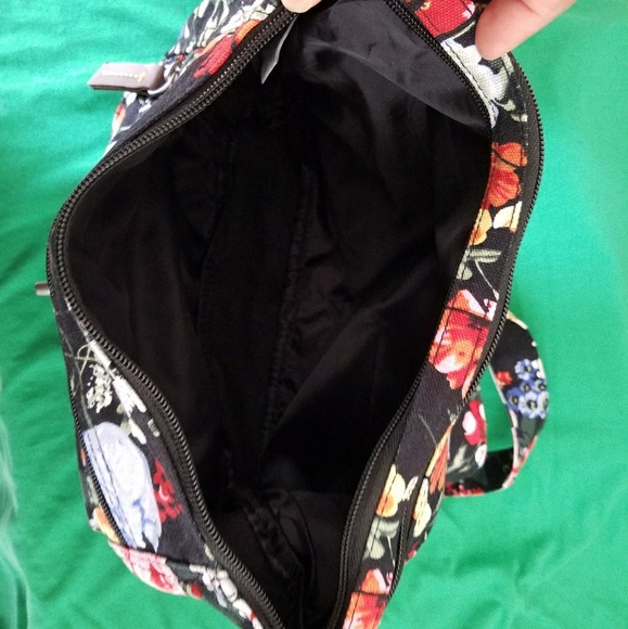 Purse - Picture 2 of 2